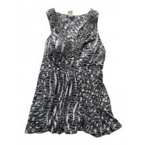 Y2K black and grey going out top